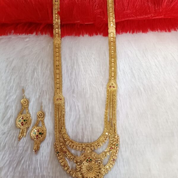 Royal Aarohi Antique Layered Long Necklace Set